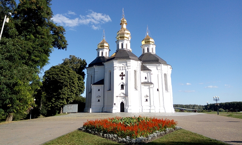 Екатерининская церковь чернигов фото